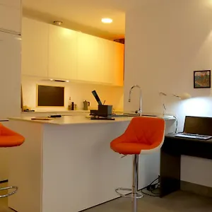  Apartamento With Two In The Center Of España